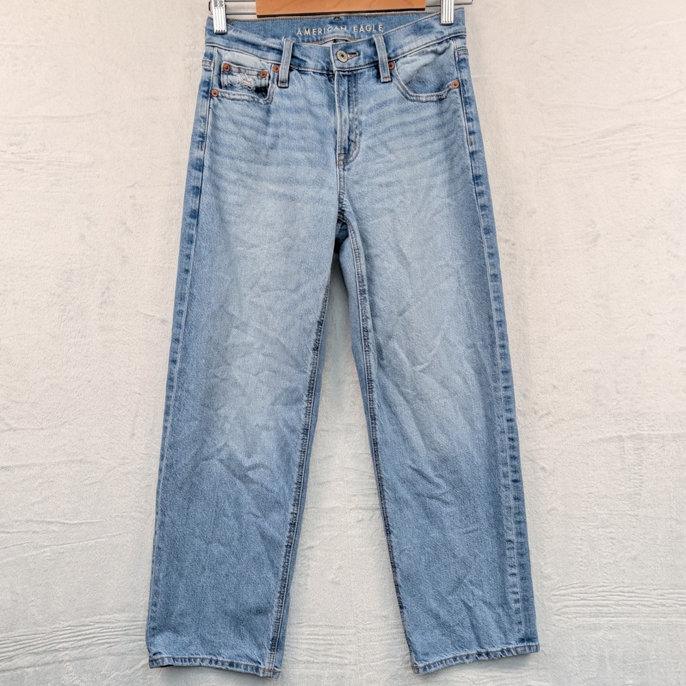 American Eagle Jeans Women's 00 Short Light Blue Stovepipe Strigid Straight Leg